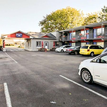 Villager Lodge Καταρράκτες του Νιαγάρα Εξωτερικό φωτογραφία